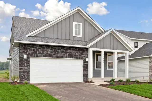 $594,000 | 12439 Drayton Trail, Apple Valley, MN 55124