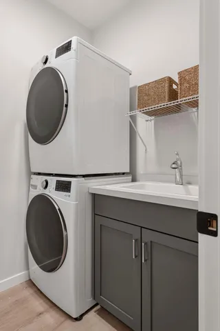 $594,000 | 12439 Drayton Trail, Apple Valley, MN 55124