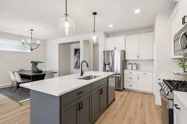 $594,000 | 12439 Drayton Trail, Apple Valley, MN 55124