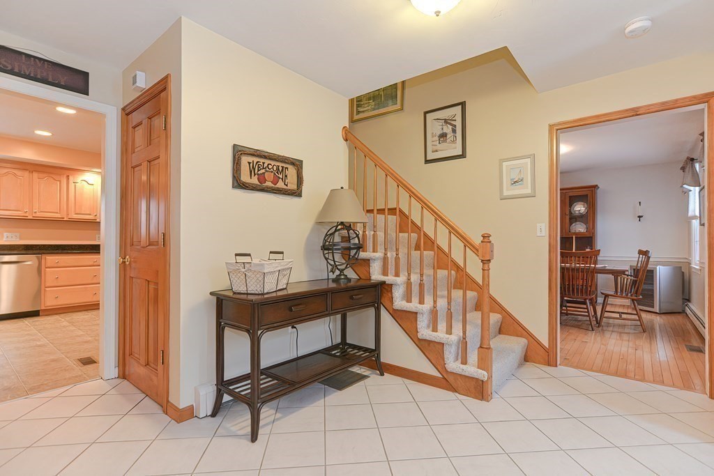 8 Leonard Road Mendon, MA 01756 - Photo 16 of 42 Gallery Image 16