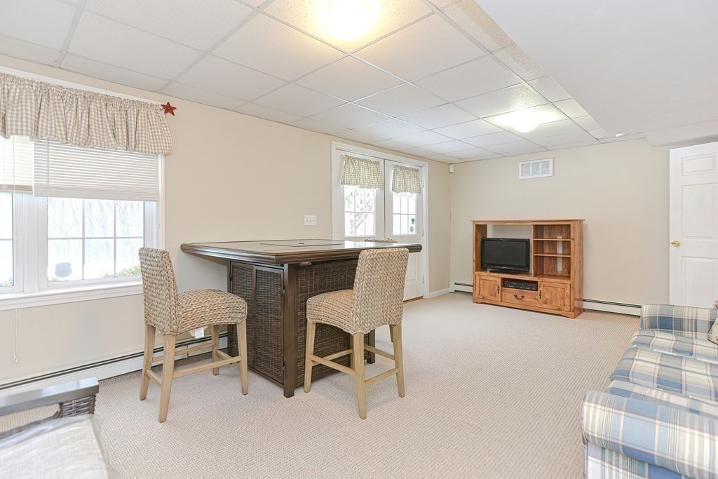 8 Leonard Road Mendon, MA 01756 - Photo 29 of 42 Gallery Image 29