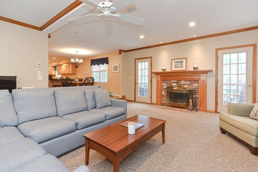 8 Leonard Road Mendon, MA 01756 - Photo 9 of 42 Gallery Image 9
