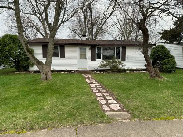 $164,000 | 807 West Lowell Avenue, Mishawaka, IN 46545
