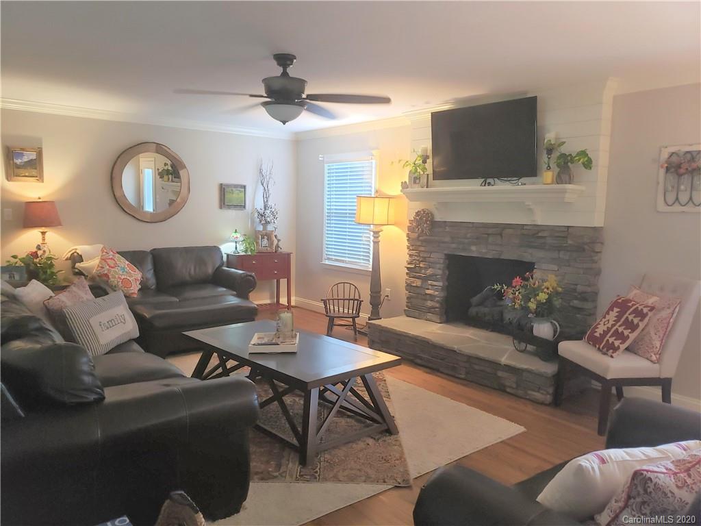 820 State Rd S-46-151 Clover, SC 29710 - Photo 9 of 21 Gallery Image 9