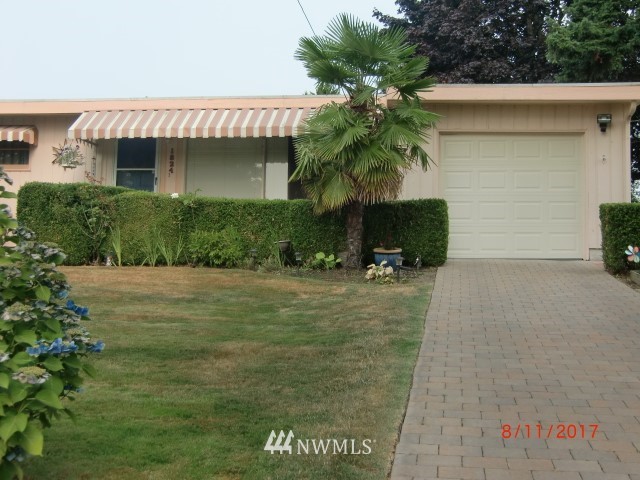 1824 Shattuck Avenue South Renton, WA 98055 - Photo 1 of 17 Gallery Image 1