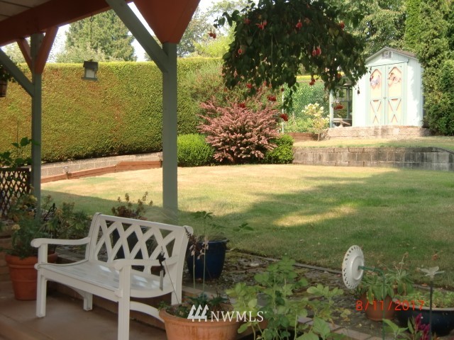 1824 Shattuck Avenue South Renton, WA 98055 - Photo 3 of 17 Gallery Image 3