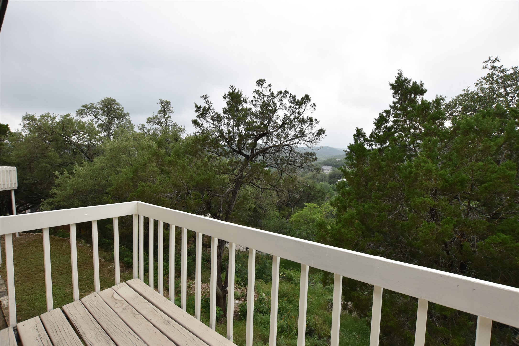 1905 Toro Canyon Road, Unit A Austin, TX 78746 - Photo 15 of 19