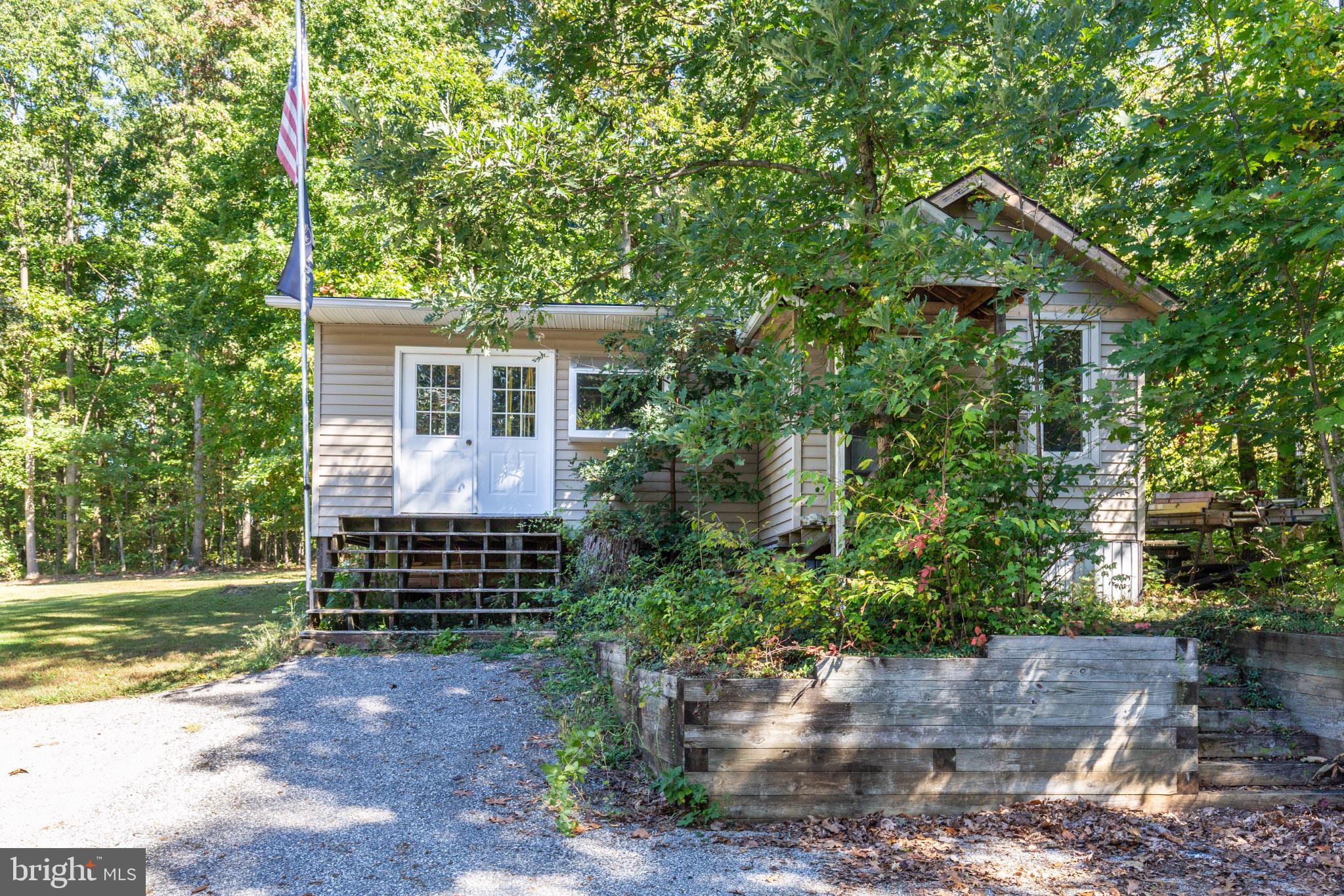 1827 Benedict Road Westminster, MD 21157 - Photo 57 of 86 Detached Office/Workshop