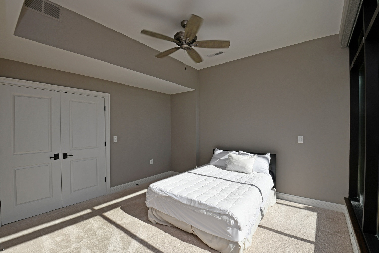 1 Riverside Place, Unit 504 Covington, KY 41011 - Photo 39 of 43