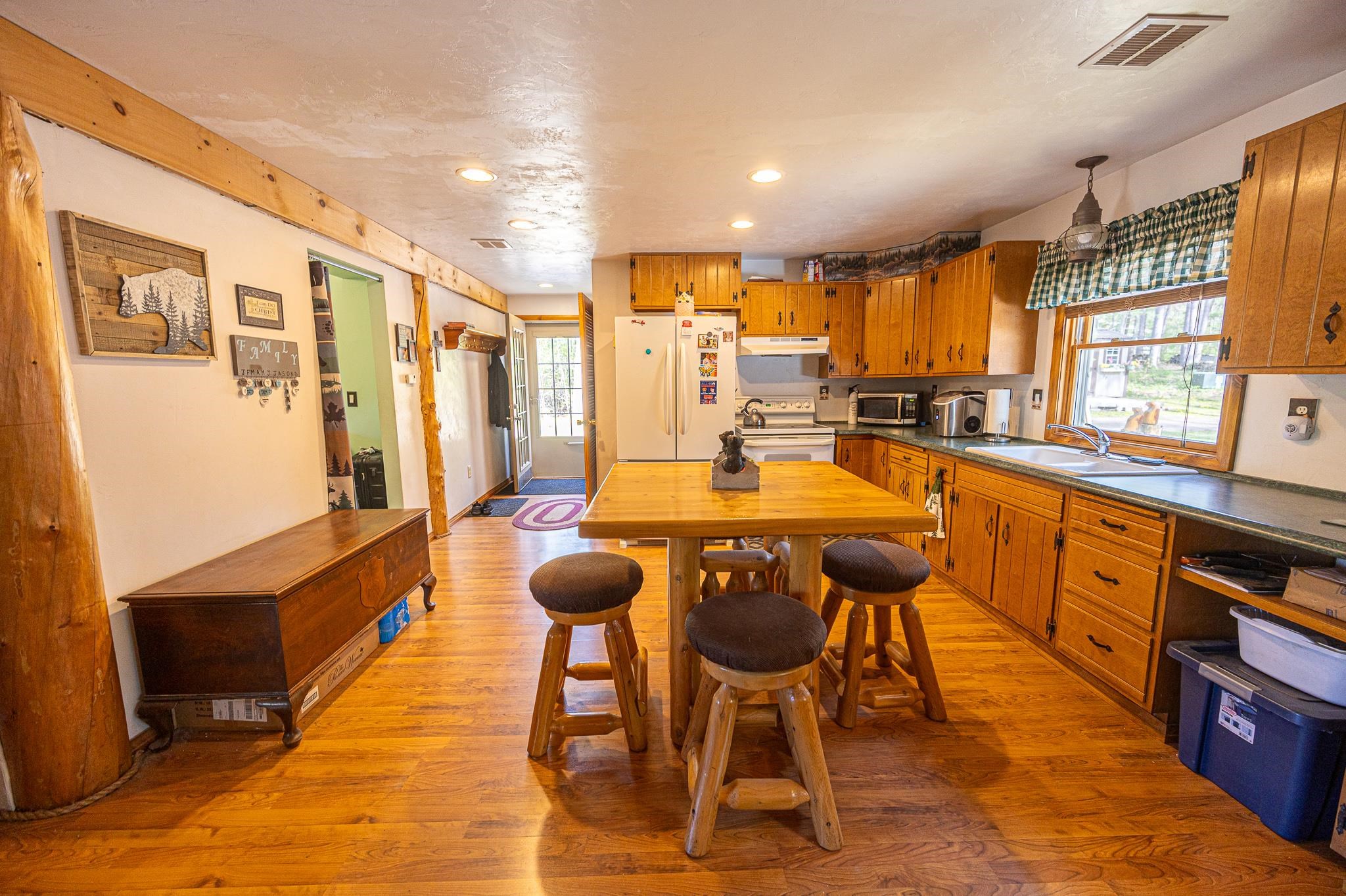 13131 Highway 64 Suring, WI 54174 - Photo 3 of 40