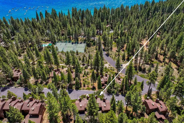 $995,000 | 125 Lassen Drive, Unit 4, Tahoe City, CA 96145