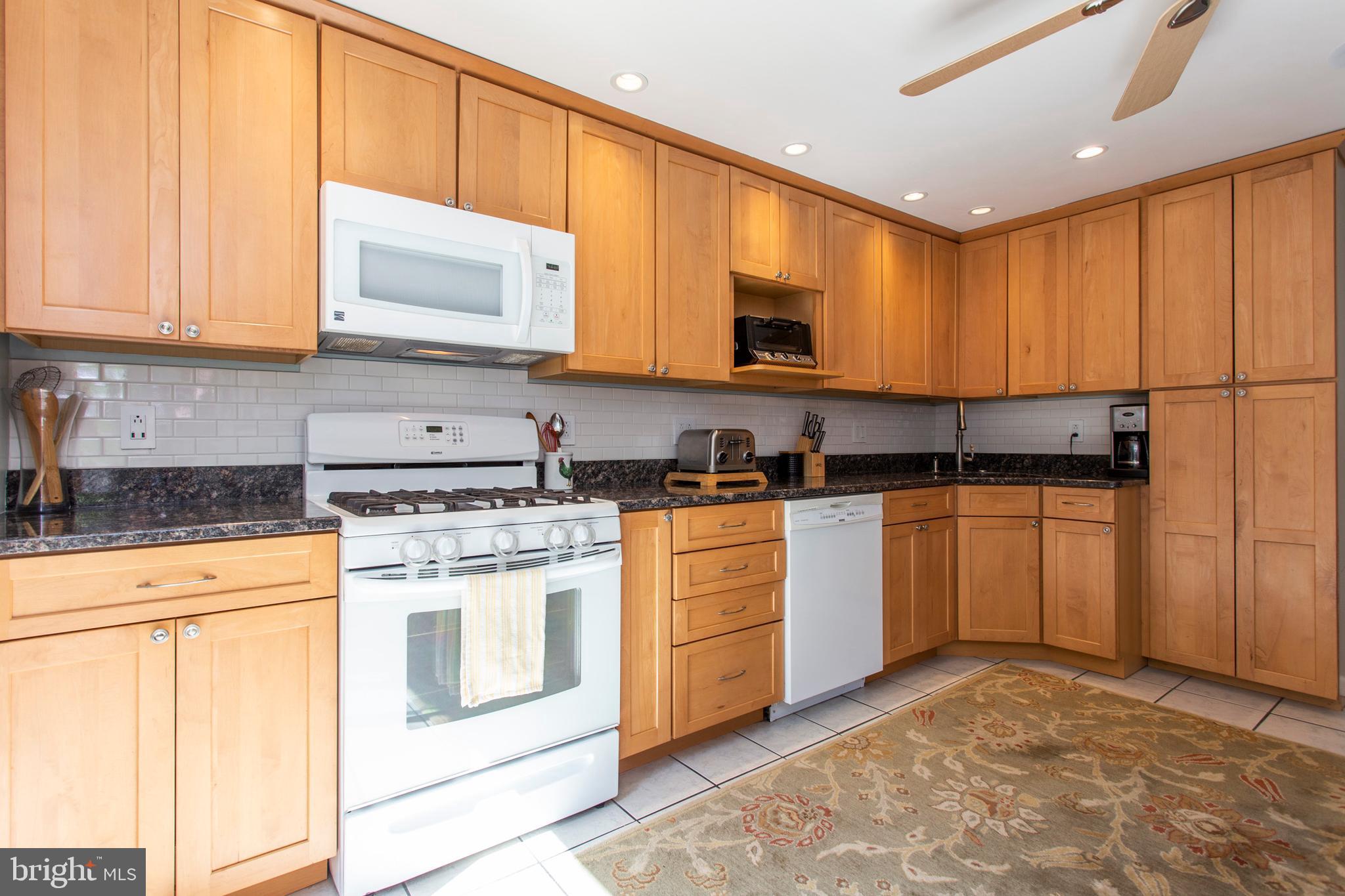 19 Colfax Road Havertown, PA 19083 - Photo 9 of 18