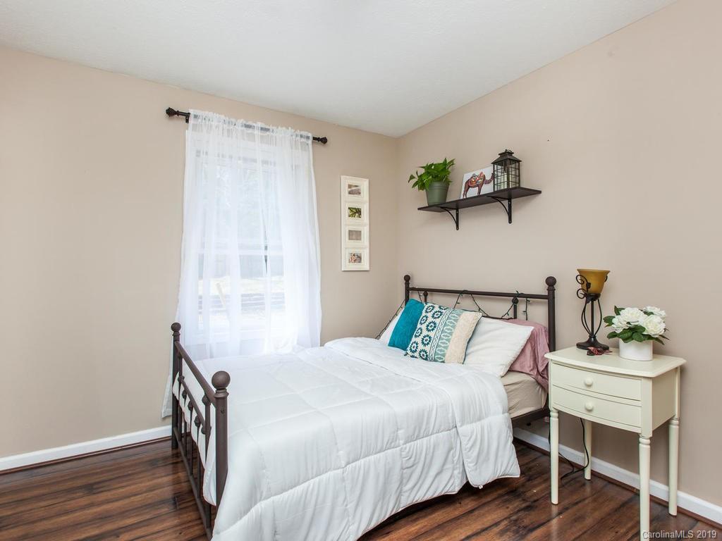 57 Mountain Ridge Lane Fletcher, NC 28732 - Photo 23 of 32 Gallery Image 23