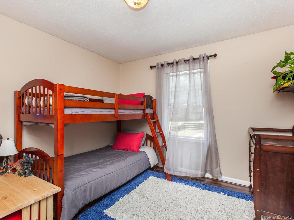 57 Mountain Ridge Lane Fletcher, NC 28732 - Photo 27 of 32 Gallery Image 27
