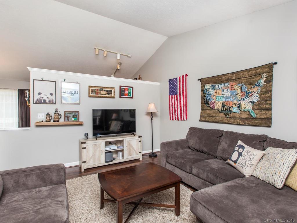 57 Mountain Ridge Lane Fletcher, NC 28732 - Photo 10 of 32 Gallery Image 10