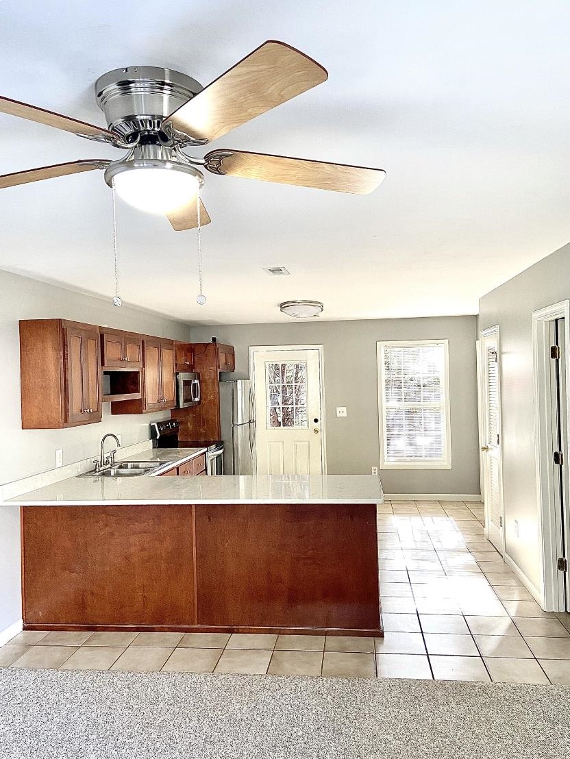 201 Springfield Circle Easley, SC 29642 - Photo 4 of 12 Gallery Image 4