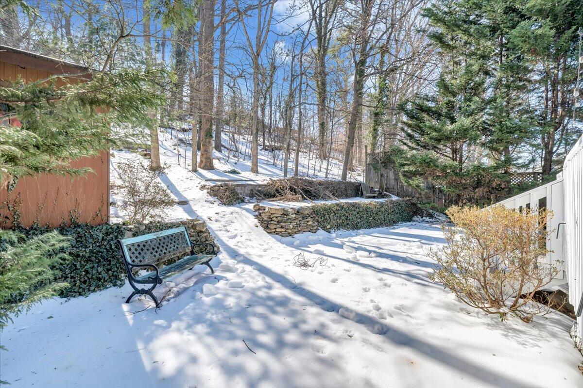 1868 Carlton Road Southwest Roanoke, VA 24015 - Photo 30 of 37 48-MIB08696