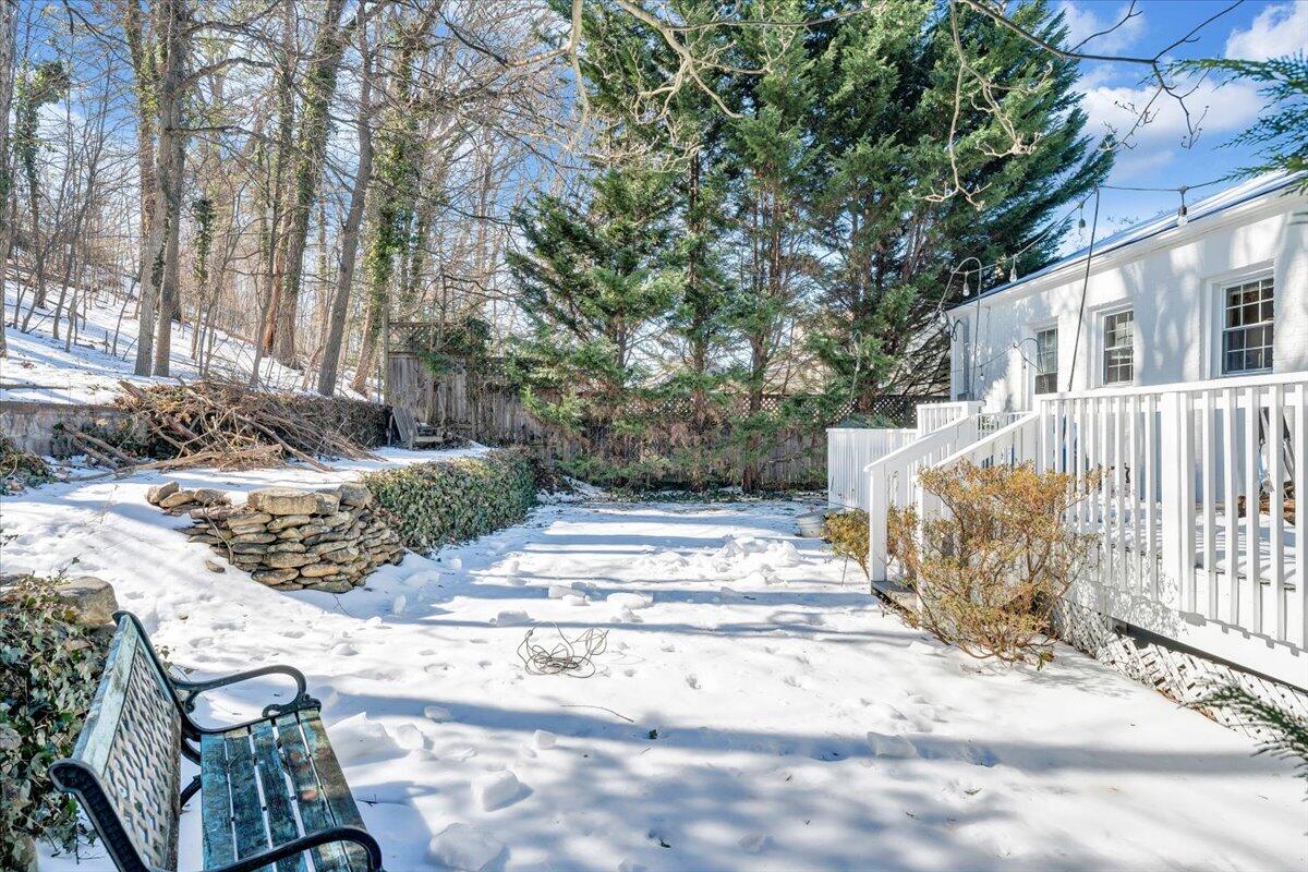 1868 Carlton Road Southwest Roanoke, VA 24015 - Photo 31 of 37 49-MIB08699