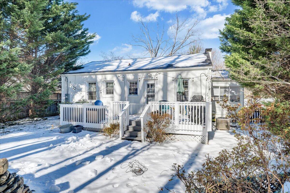 1868 Carlton Road Southwest Roanoke, VA 24015 - Photo 33 of 37 51-MIB08723