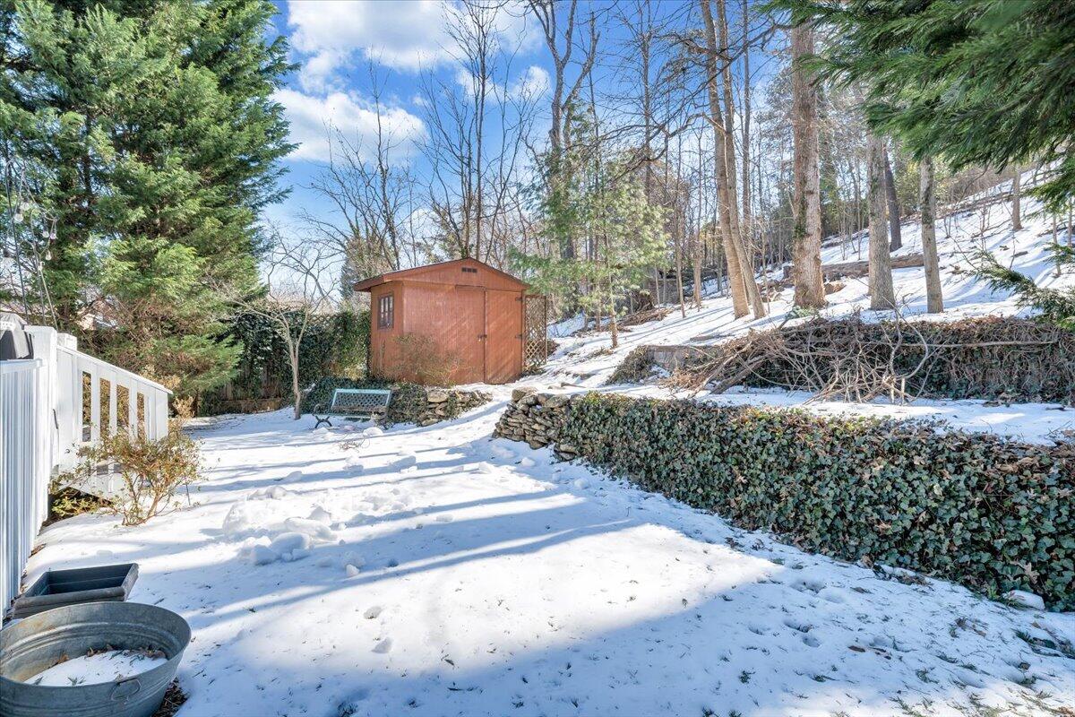 1868 Carlton Road Southwest Roanoke, VA 24015 - Photo 35 of 37 53-MIB08705