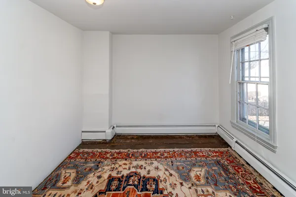 $3,200 | 34 Buttonwood Street, Lambertville, NJ 08530