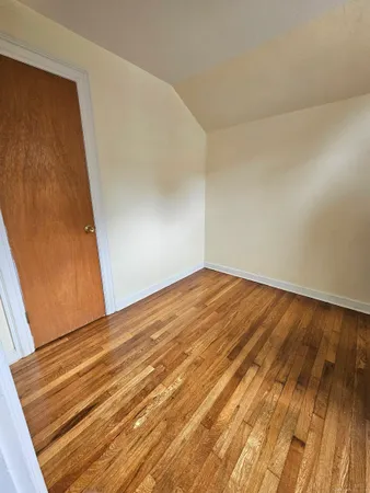 $3,000 | 5 Graham Avenue, West Haven, CT 06516