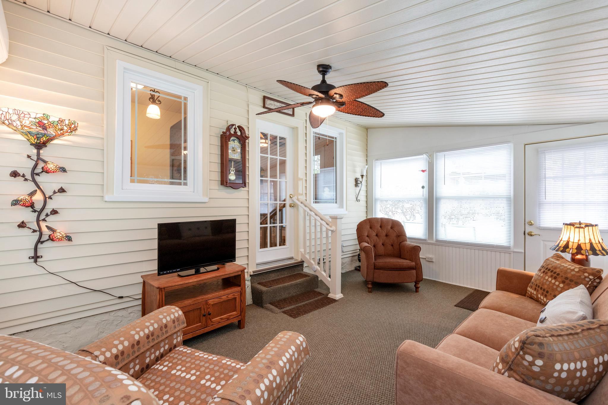 46 James Road Hatboro, PA 19040 - Photo 14 of 32 Four Season Sunroom