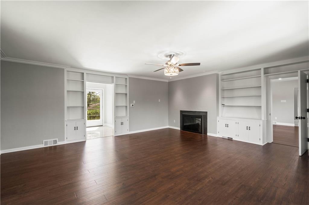 2311 Old Washington Road Pittsburgh, PA 15241 - Photo 14 of 41 First Floor Living Room/Toy room/bedroom