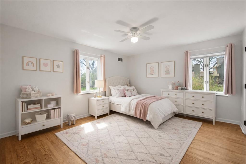 2311 Old Washington Road Pittsburgh, PA 15241 - Photo 23 of 41 Bedroom 2