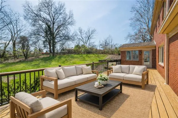 $895,000 | 2311 Old Washington Road, Pittsburgh, PA 15241