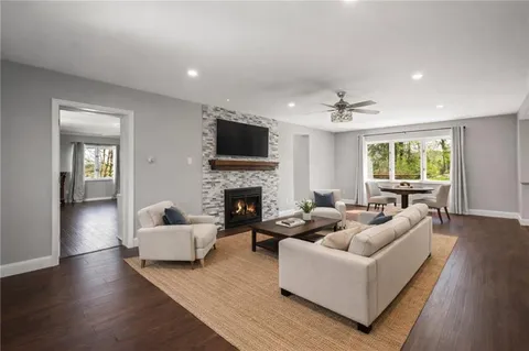 $895,000 | 2311 Old Washington Road, Pittsburgh, PA 15241