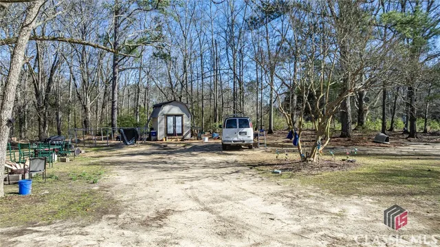 $1,200,000 | 70-72 Colham Ferry Extension, Watkinsville, GA 30677