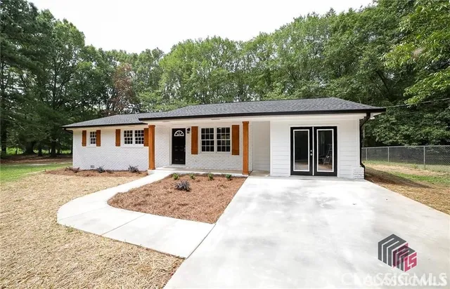 $1,200,000 | 70-72 Colham Ferry Extension, Watkinsville, GA 30677