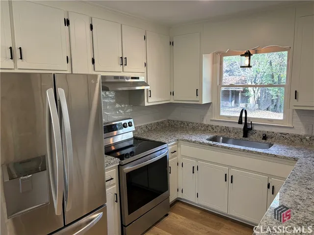 $1,200,000 | 70-72 Colham Ferry Extension, Watkinsville, GA 30677