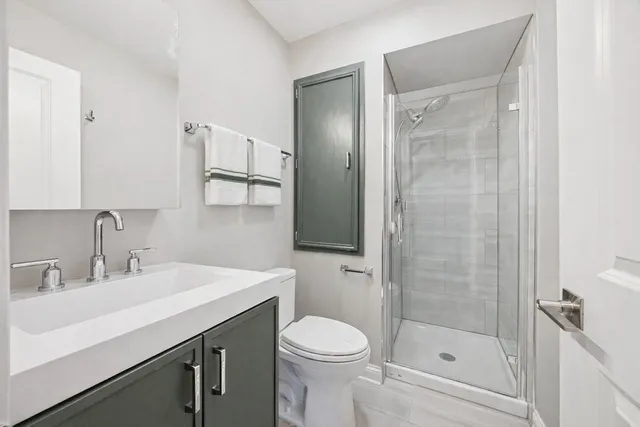 $350,000 | 819 Shagbark Road, New Lenox, IL 60451