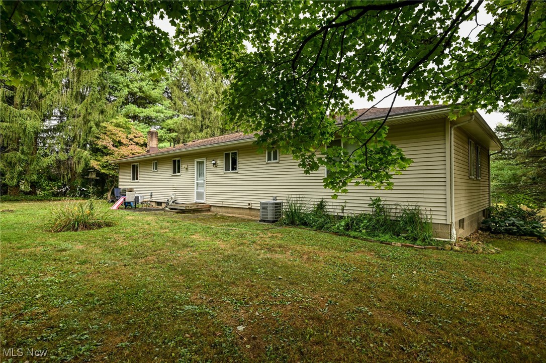 596 Ticknor Road Mogadore, OH 44260 - Photo 10 of 42