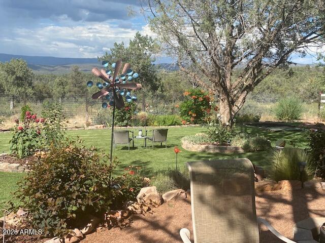 8071 Vista Del Norte Payson, AZ 85541 - Photo 17 of 18 a view of a garden