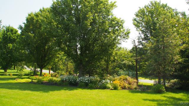 1407 Morningside Road Orefield, PA 18069 - Photo 5 of 24 Gallery Image 5