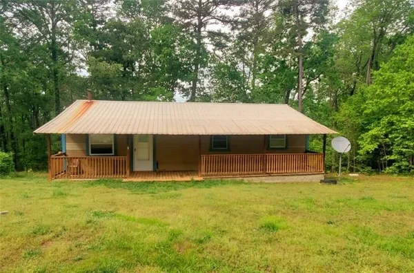 $135,000 | 130 Shorewood Circle, Toccoa, GA 30577