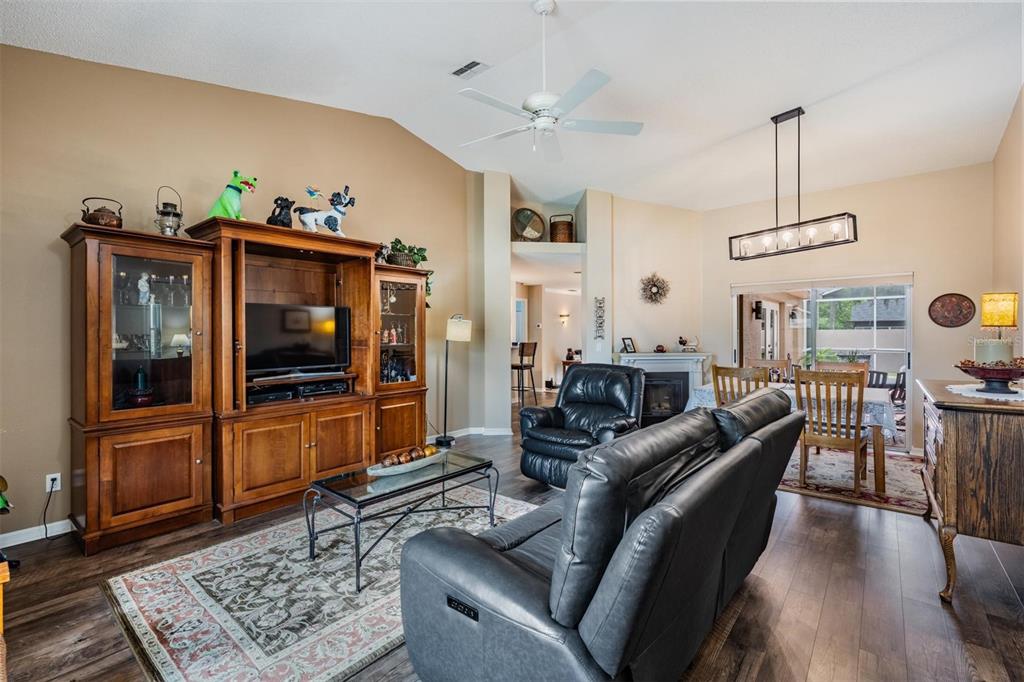 6105 Country Ridge Lane New Port Richey, FL 34655 - Photo 13 of 50 Gallery Image 13