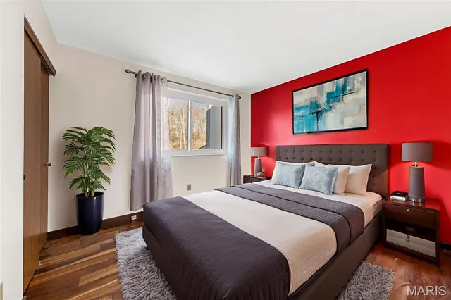 $298,000 | 13112 Royal Pines Drive, St. Louis, MO 63146