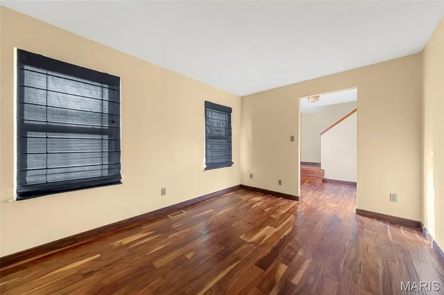 $298,000 | 13112 Royal Pines Drive, St. Louis, MO 63146