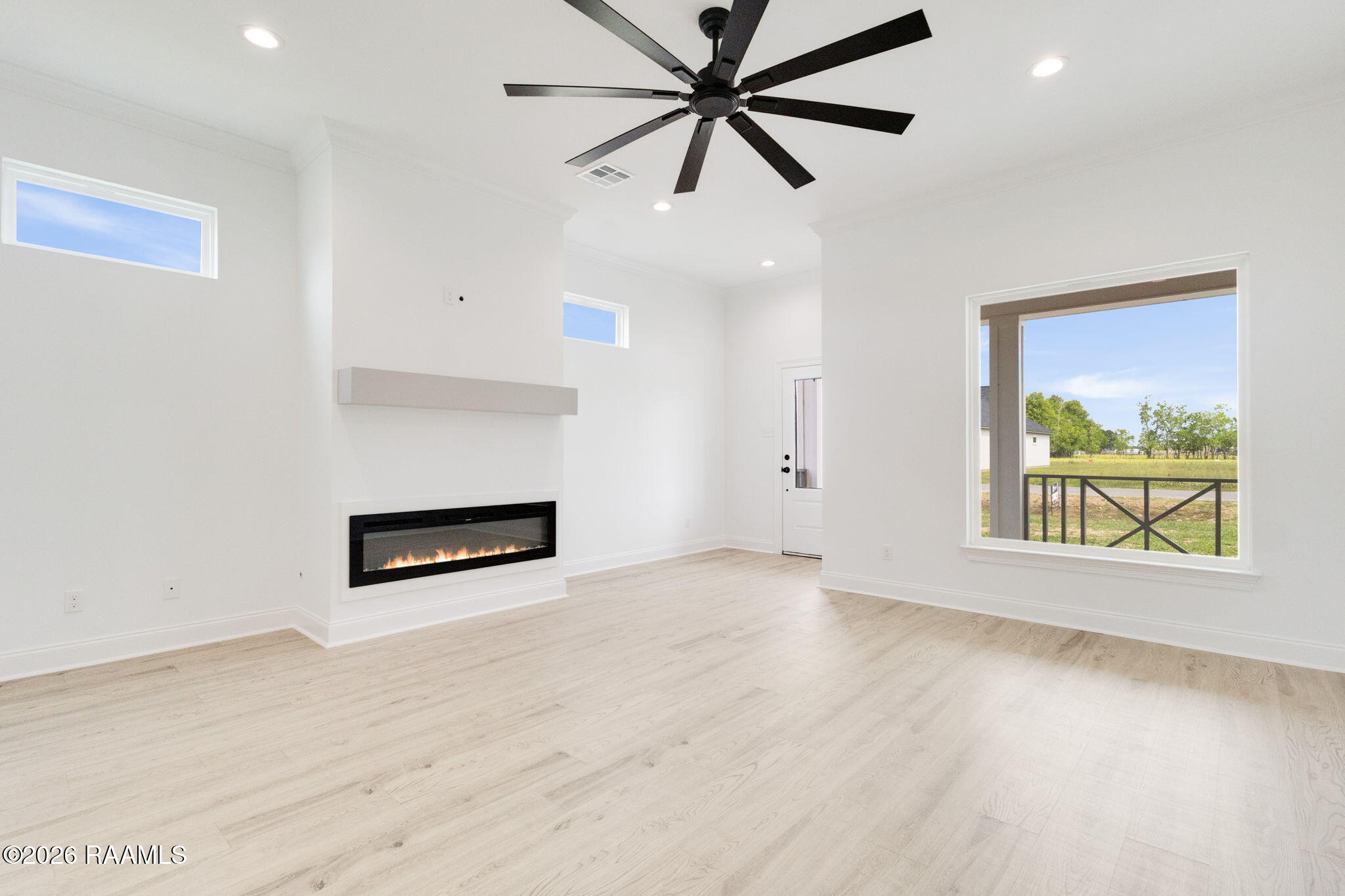 130 Chase Scott, LA 70583 - Photo 2 of 19 3-web-or-mls-130 chase -2