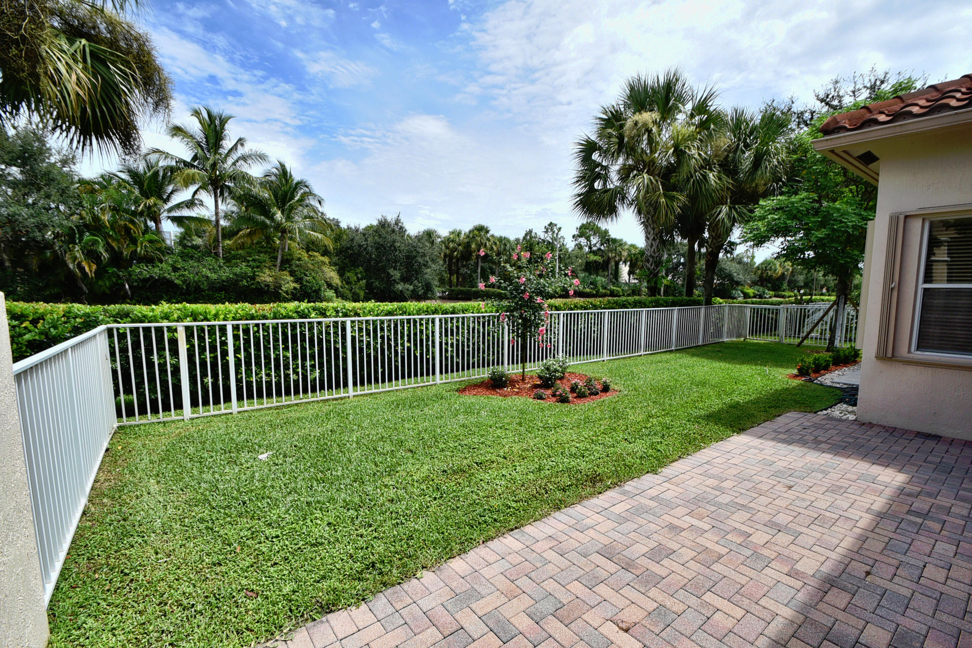 6589 Garde Road Boynton Beach, FL 33472 - Photo 29 of 36 DSC_2014