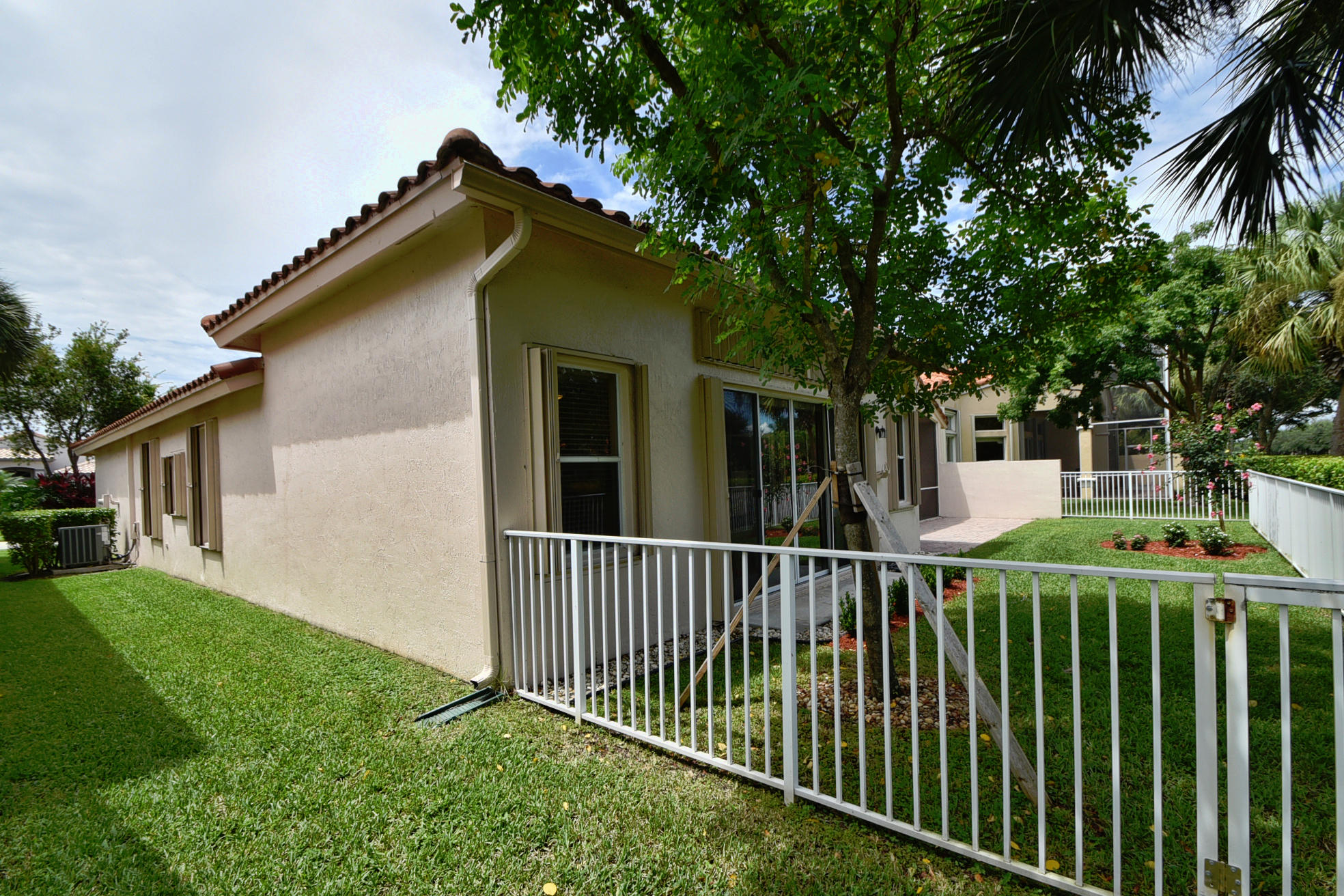 6589 Garde Road Boynton Beach, FL 33472 - Photo 36 of 36 DSC_2027