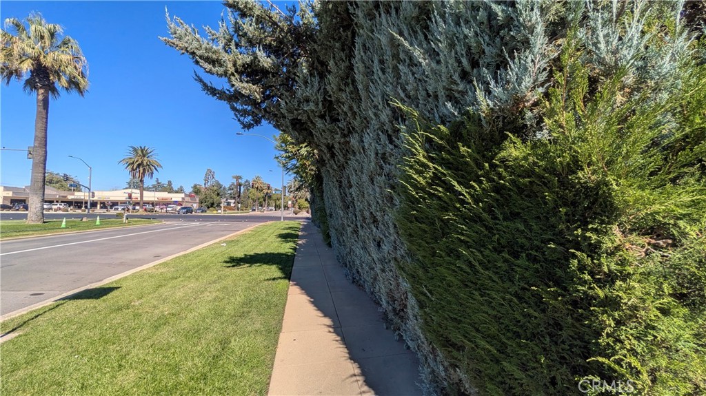 845 East 6th Street, Unit 16 Beaumont, CA 92223 - Photo 13 of 14