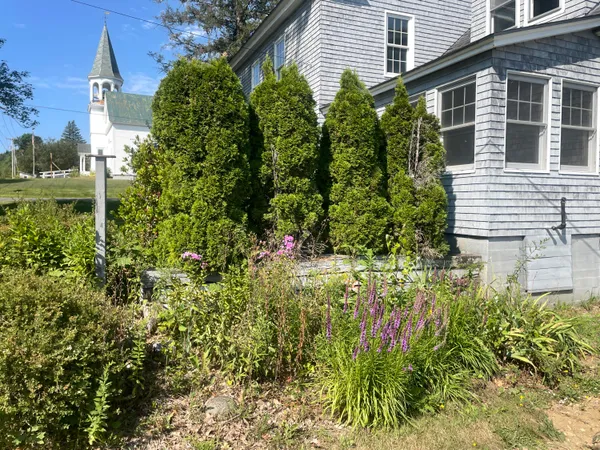 $202,000 | 14 High Street, Harmony, ME 04942