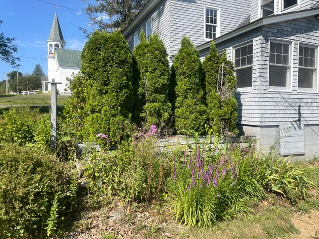 $197,000 | 14 High Street, Harmony, ME 04942