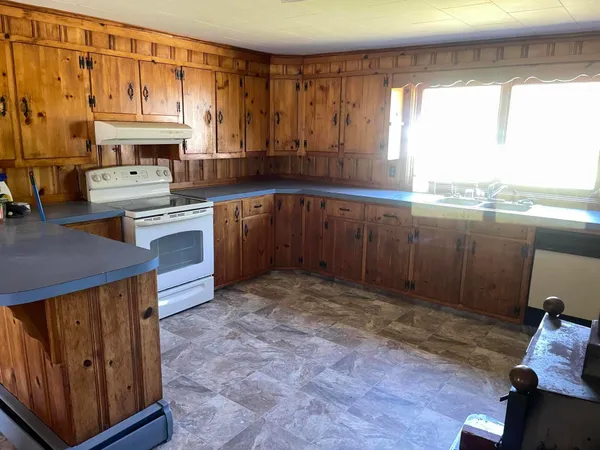 $202,000 | 14 High Street, Harmony, ME 04942