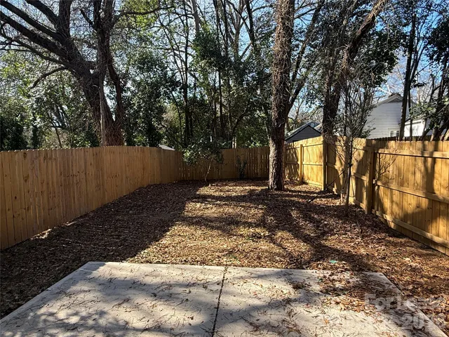 $2,995 | 612 Ambassador Street, Charlotte, NC 28208